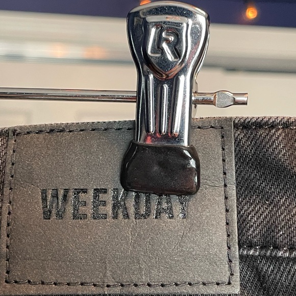 NWOT Weekday Ace Wide Leg Jeans - Picture 11 of 14